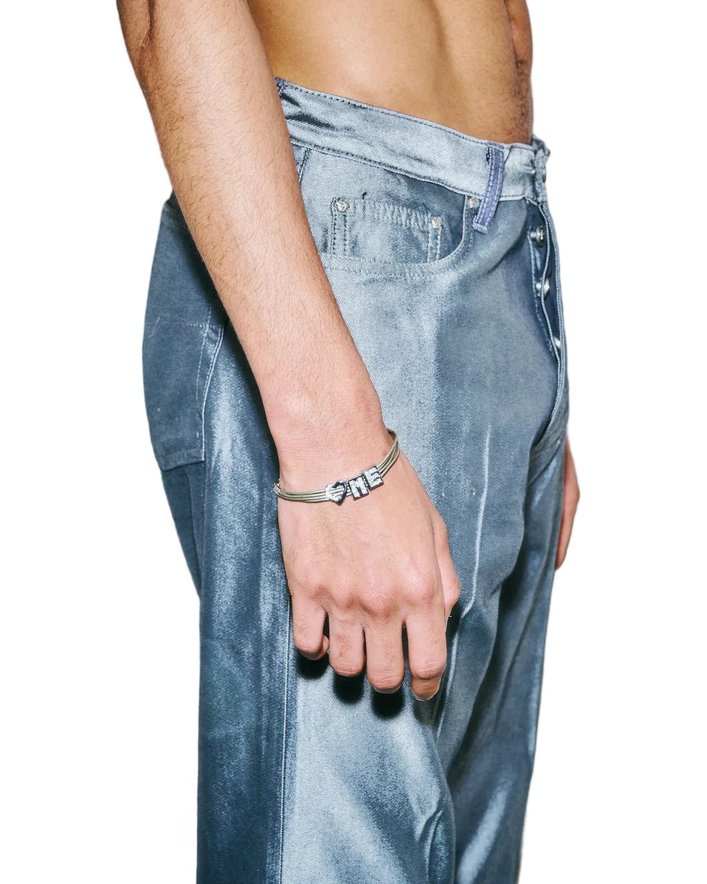 LOVE ME BRACELET
